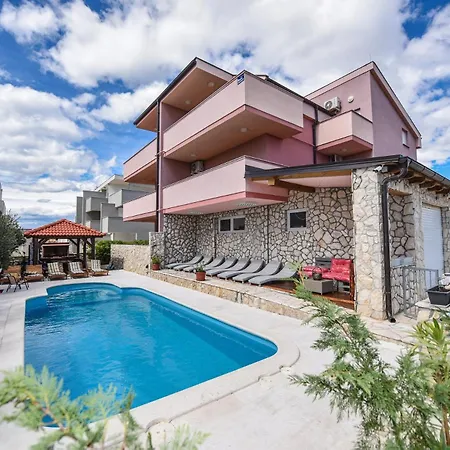 Tiffany Novalja Apartment Exterior photo