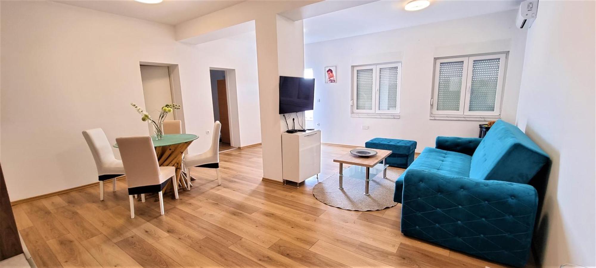 Tiffany Apartment